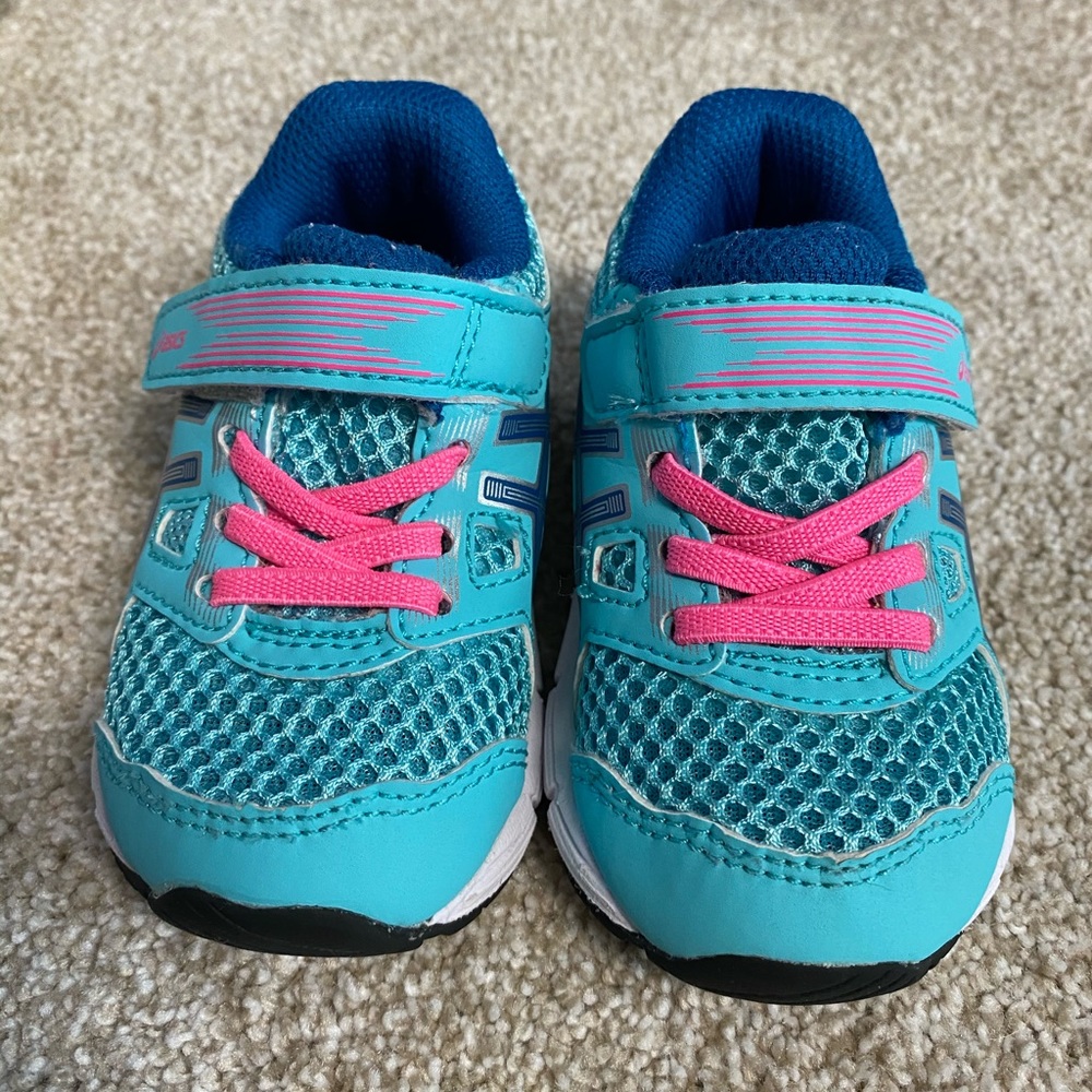 Asics Contend 5 toddler shoes
